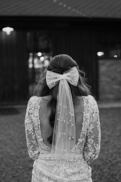 Svatební fotografie od fotografky Východní čechy - stodola Popovice