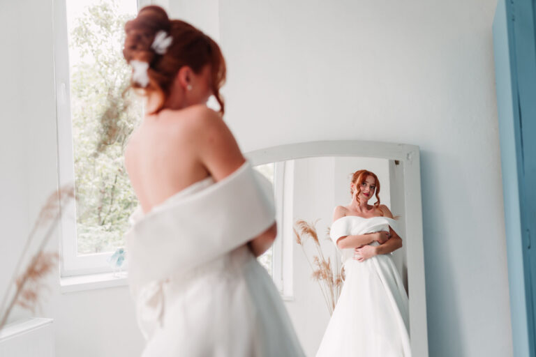 Profesionální svatební fotograf / fotografka - focení luxusní svatby - Villa Fresco , Moravany Pardubice